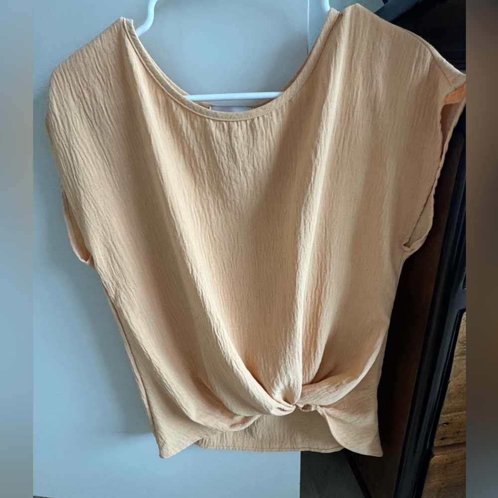 Gilli Side Knot Top